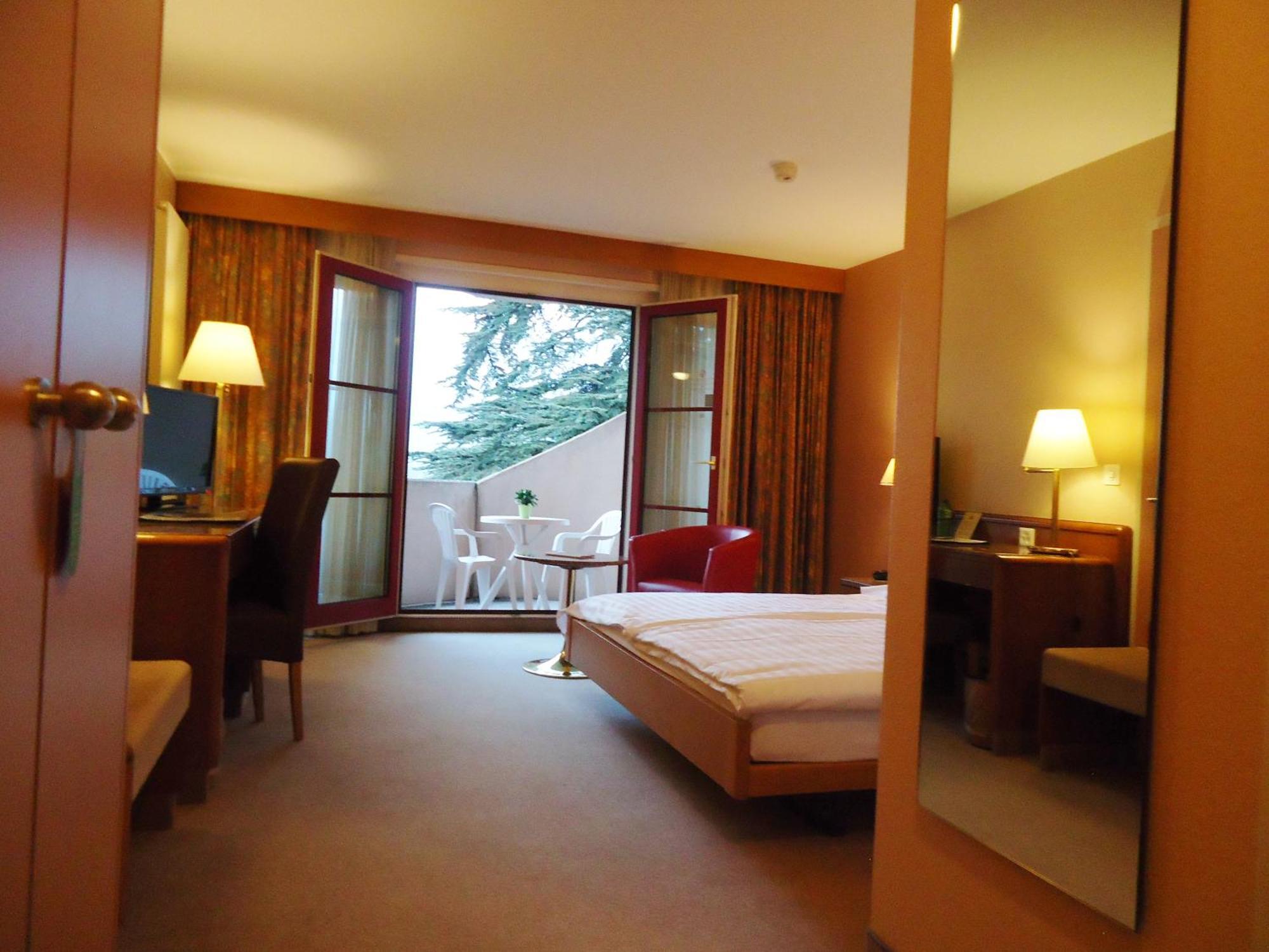 Hotel Le Cedre Bex Habitación foto